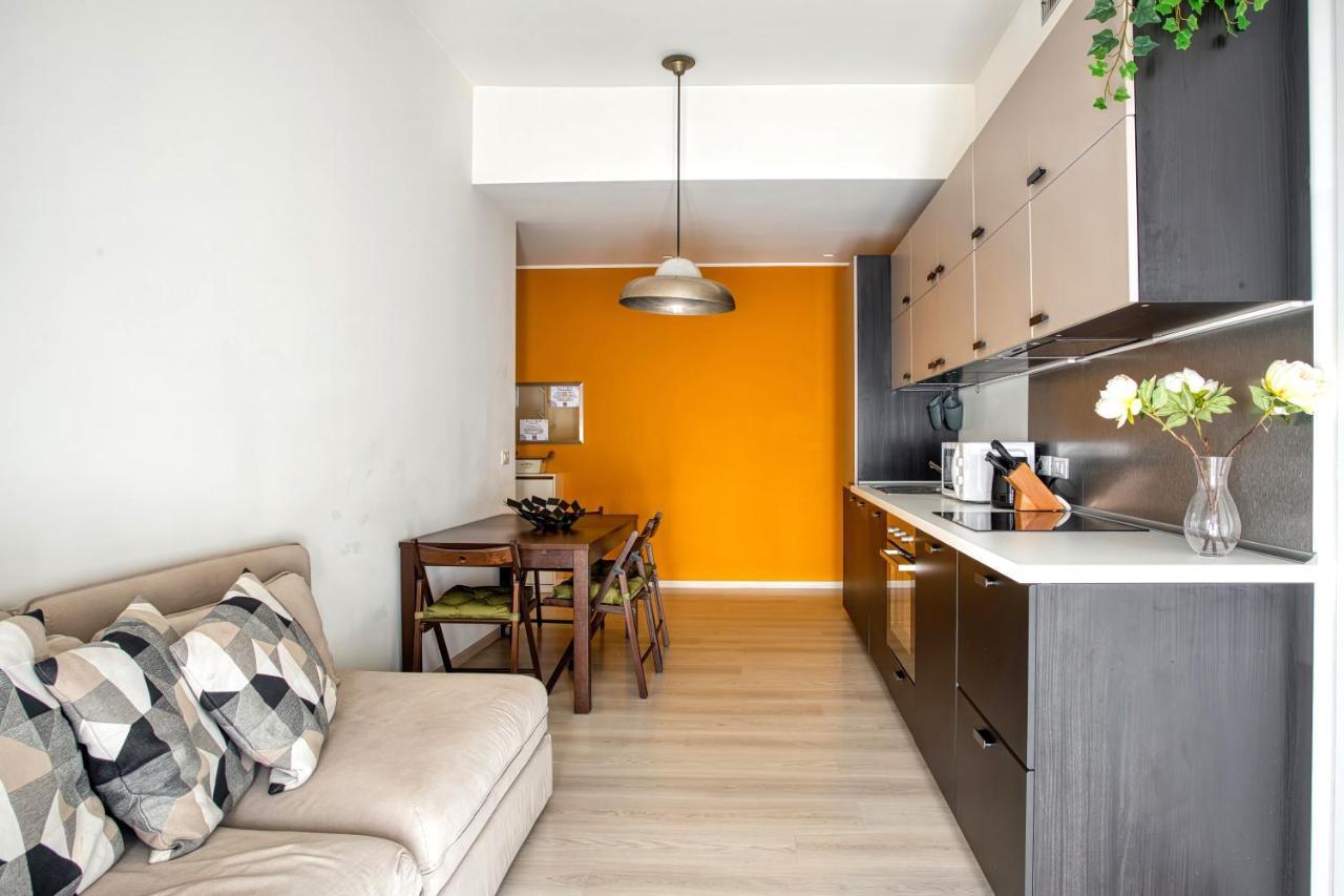 Joivy Vibrant 2Bed Apt With Balcony Milano Ngoại thất bức ảnh