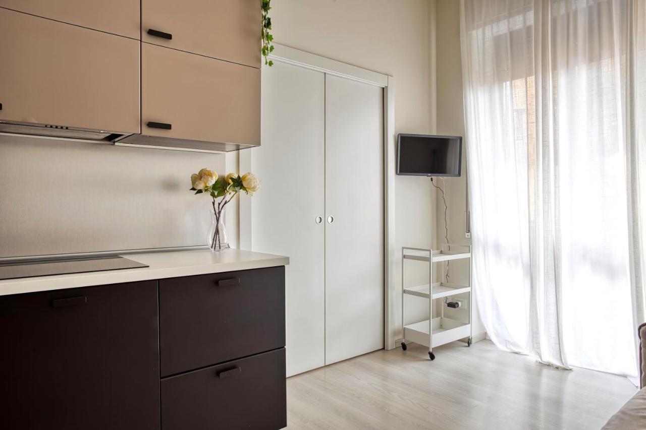 Joivy Vibrant 2Bed Apt With Balcony Milano Ngoại thất bức ảnh